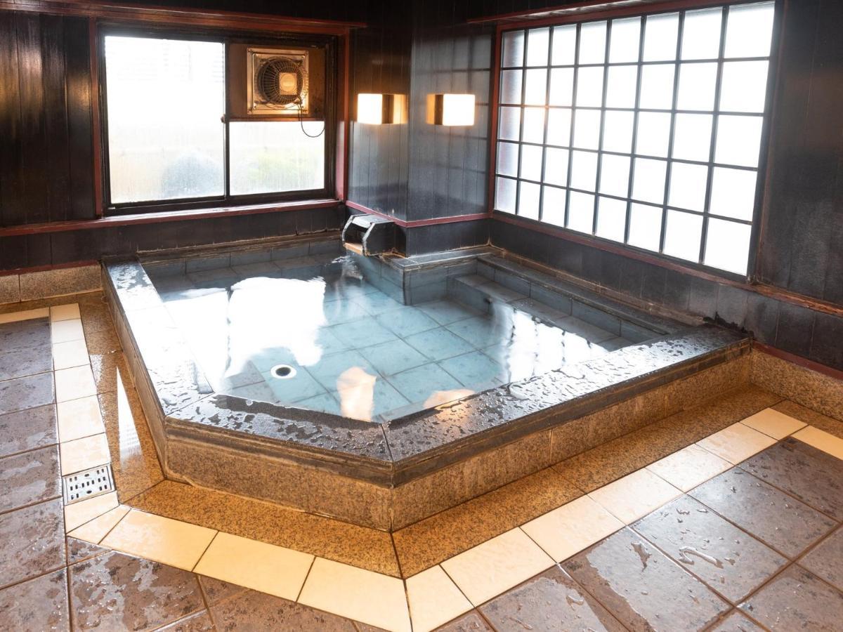Hotel Castle Inn Suzuka Buitenkant foto