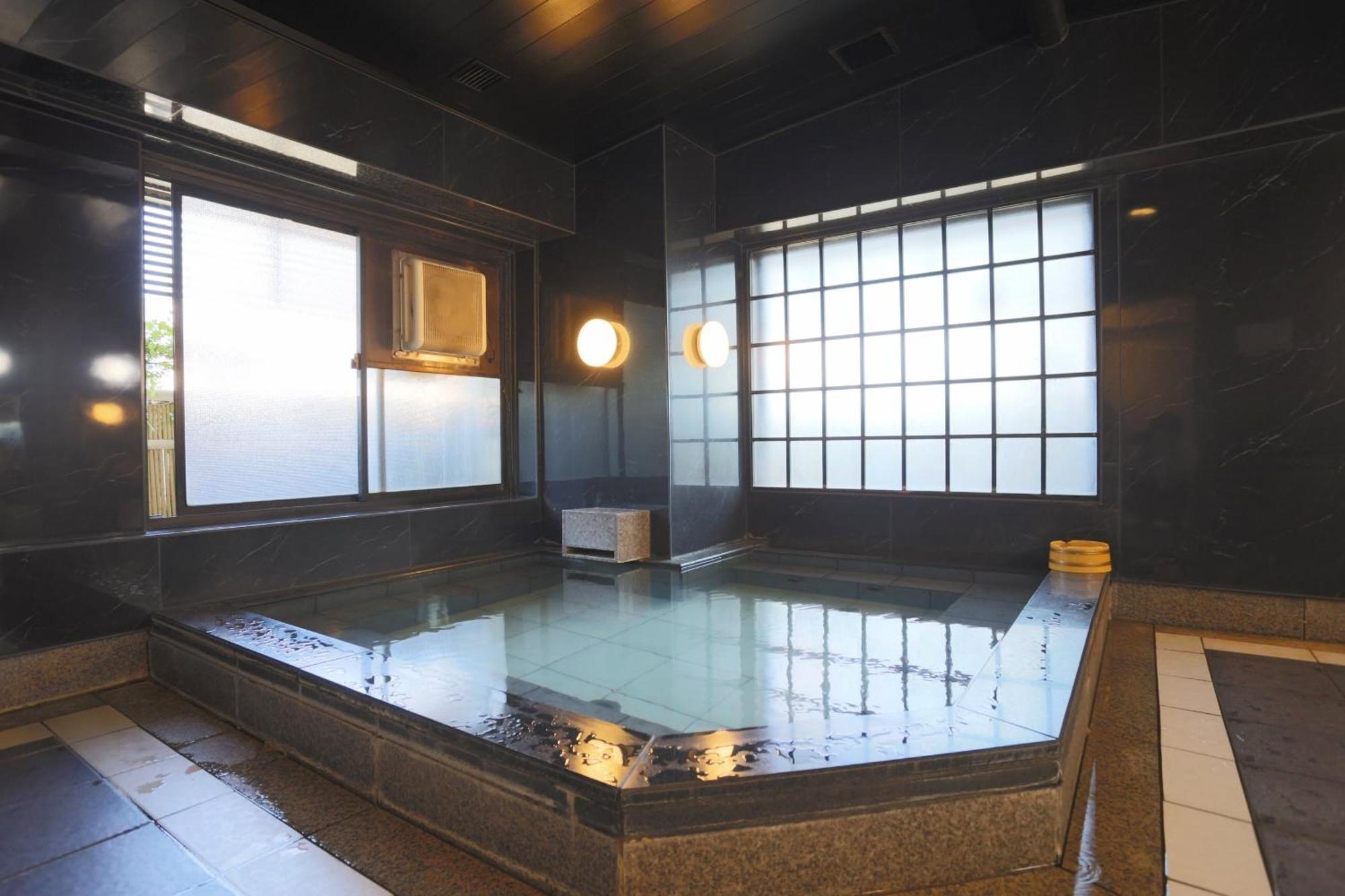 Hotel Castle Inn Suzuka Buitenkant foto