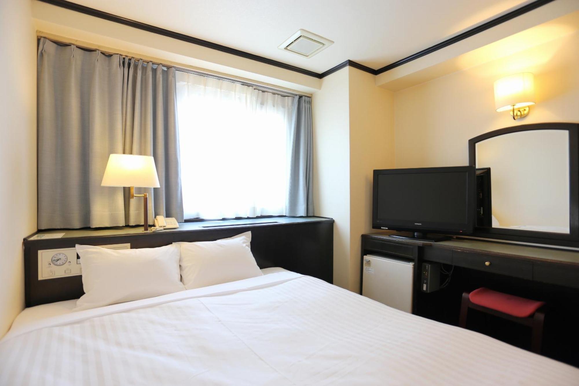 Hotel Castle Inn Suzuka Buitenkant foto