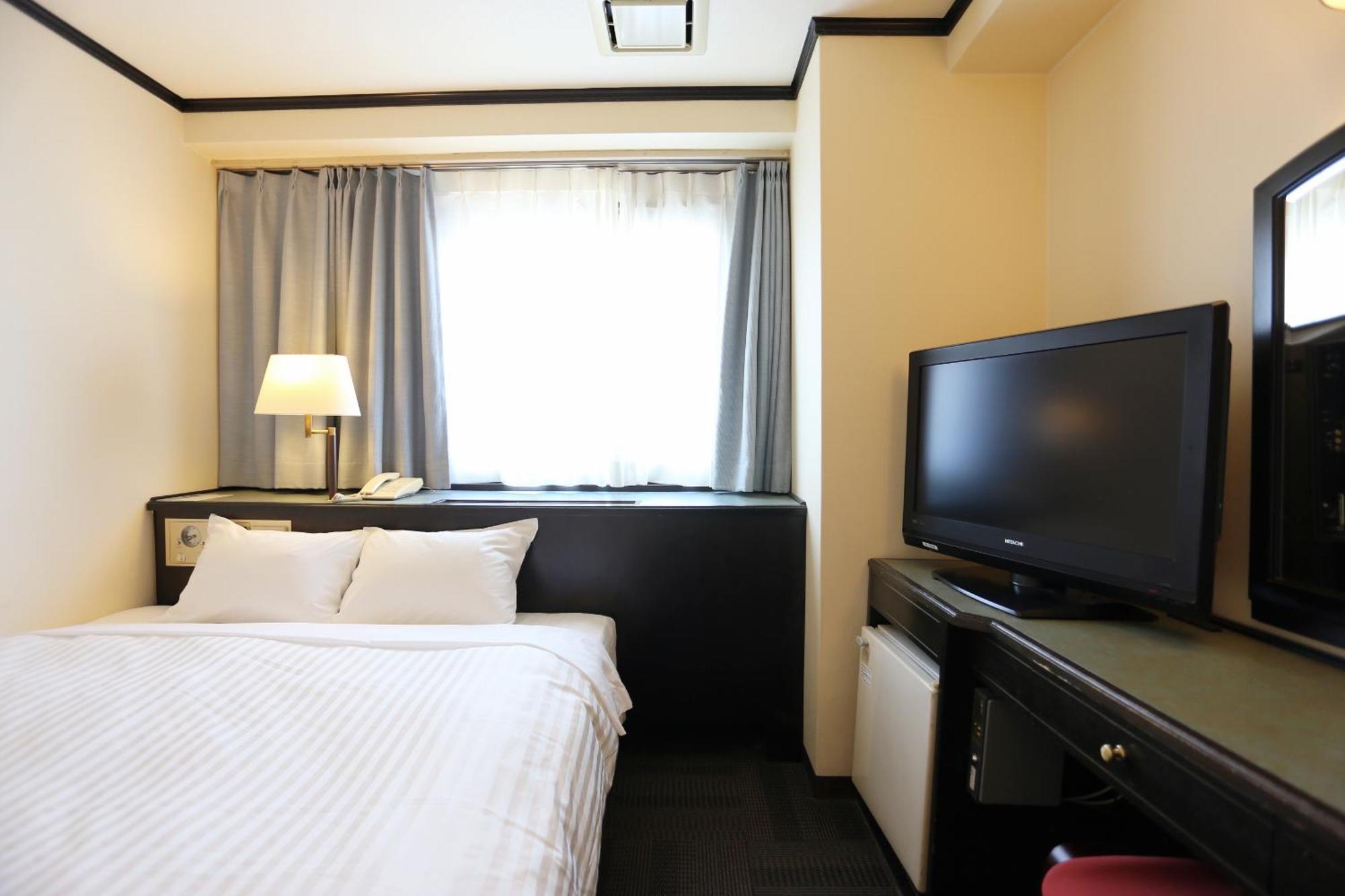 Hotel Castle Inn Suzuka Buitenkant foto